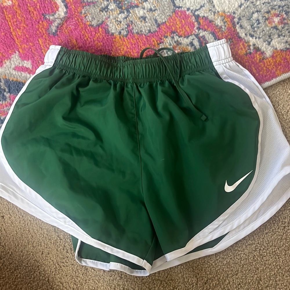 forest green nike shorts